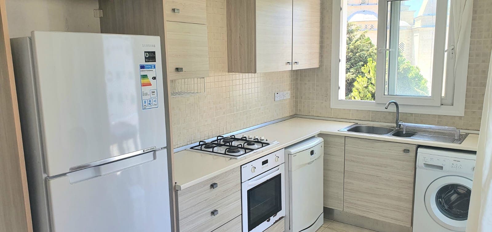 Girne Merkezde 2+1 (SELİN APT.)  - Resim 2