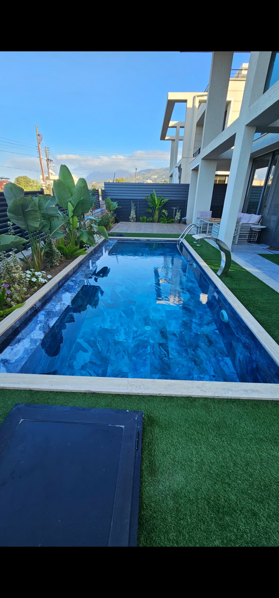 Laptada havuzlumüstakil Villa 1